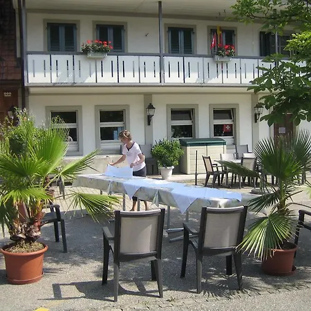 Guest house Loewen 3*