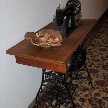 Guest house Loewen 3*