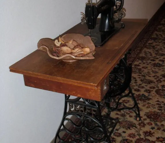 Guest house Loewen 3*